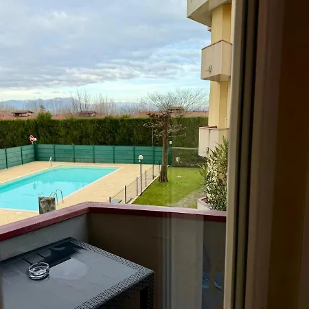 & Pool - Sirmione And Apartament