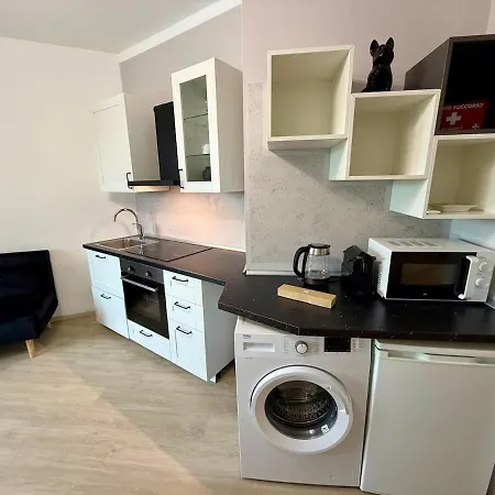 & Pool - Sirmione And Apartament Peschiera del Garda